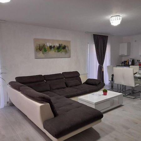 Casa Sannicolau Bed & Breakfast Sînnicolau Mare Екстериор снимка