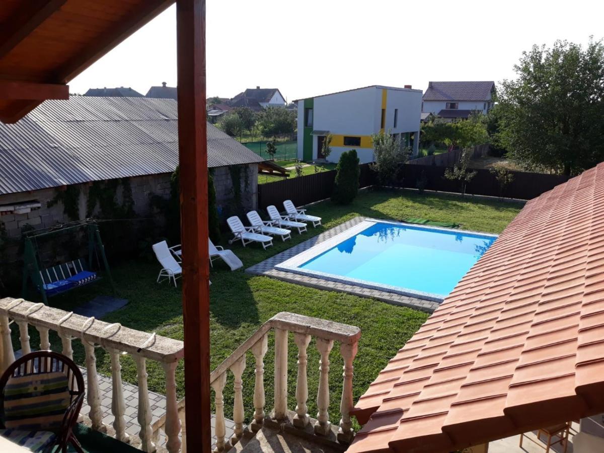 Casa Sannicolau Bed & Breakfast Sînnicolau Mare Екстериор снимка