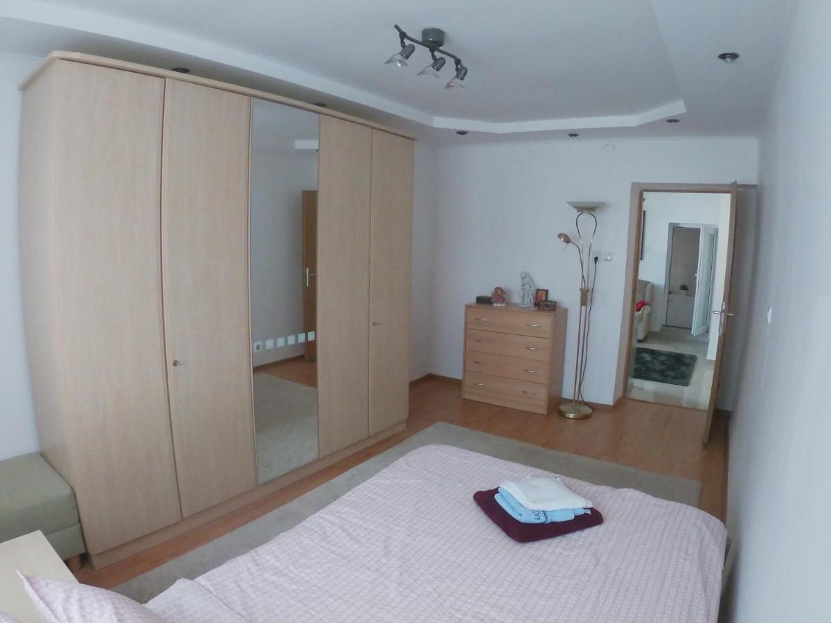 Casa Sannicolau Bed & Breakfast Sînnicolau Mare Екстериор снимка